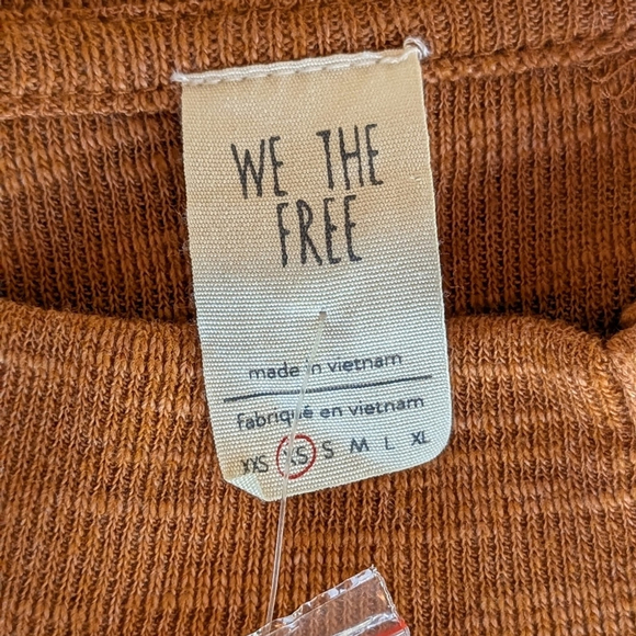 Free People Oversized Thermal Cedar Don't Forget Me Raw Hem T-shirt XS NWT - Picture 8 of 12